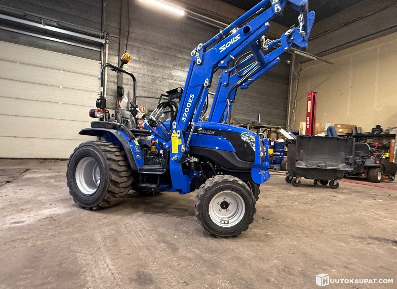 Solis 26 4WD 6+2 with front loader, 2023, 1.3 L, Diesel, 241 h, Helsinki - Mini trator: foto 3 Solis 26 4WD 6+2 with front loader, 2023, 1.3 L, Diesel, 241 h, Helsinki - Mini trator: foto 3