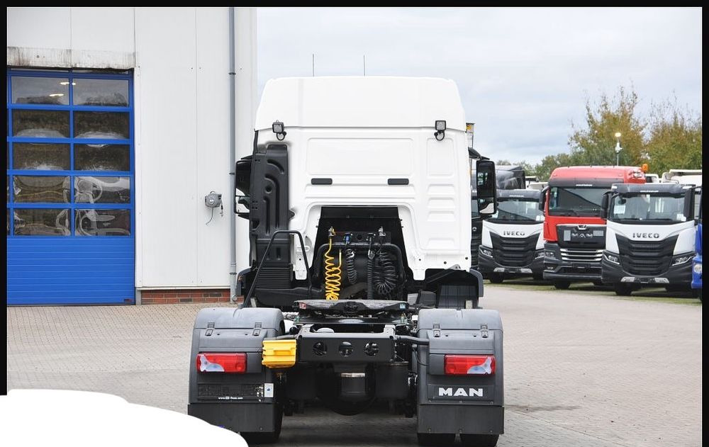 MAN TGS 18.420 2019 NAUKA JAZDY POLIFT ELKA AUTOMAT 4x2 STANDARD 315/70r22.5 SUPER STAN TGX 470 460 420 430 500 510 400 360 410 - Tractor: foto 4 MAN TGS 18.420 2019 NAUKA JAZDY POLIFT ELKA AUTOMAT 4x2 STANDARD 315/70r22.5 SUPER STAN TGX 470 460 420 430 500 510 400 360 410 - Tractor: foto 4