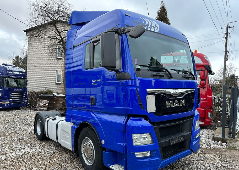 Tractor MAN TGS 18.440 NAUKA JAZDY ELKA AUTOMAT 4x2 STANDARD 315/70r22.5 SUPER STAN TGX 470 460 420 430 500 510 400 360 410: foto 11 Tractor MAN TGS 18.440 NAUKA JAZDY ELKA AUTOMAT 4x2 STANDARD 315/70r22.5 SUPER STAN TGX 470 460 420 430 500 510 400 360 410: foto 11