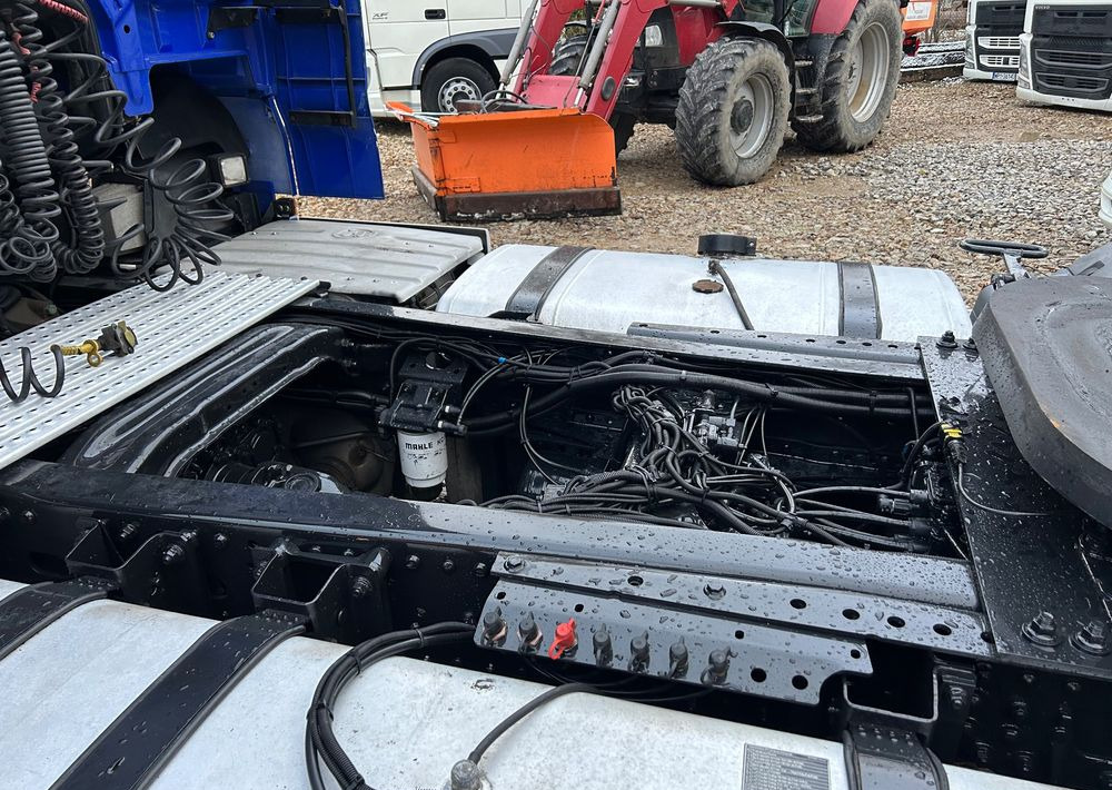 Tractor MAN TGS 18.440 NAUKA JAZDY ELKA AUTOMAT 4x2 STANDARD 315/70r22.5 SUPER STAN TGX 470 460 420 430 500 510 400 360 410: foto 16 Tractor MAN TGS 18.440 NAUKA JAZDY ELKA AUTOMAT 4x2 STANDARD 315/70r22.5 SUPER STAN TGX 470 460 420 430 500 510 400 360 410: foto 16