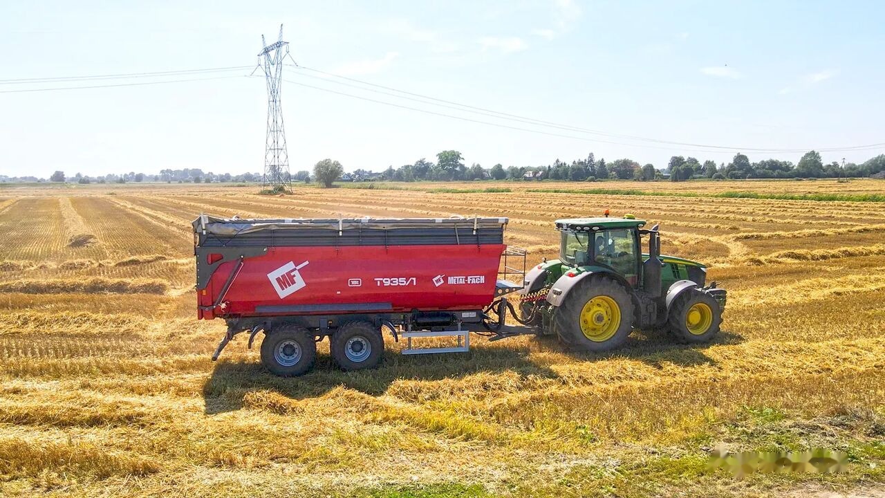 Metal-Fach Przyczepa skorupowa tandem T935/1 – 18t - Reboque agrícola: foto 3 Metal-Fach Przyczepa skorupowa tandem T935/1 – 18t - Reboque agrícola: foto 3