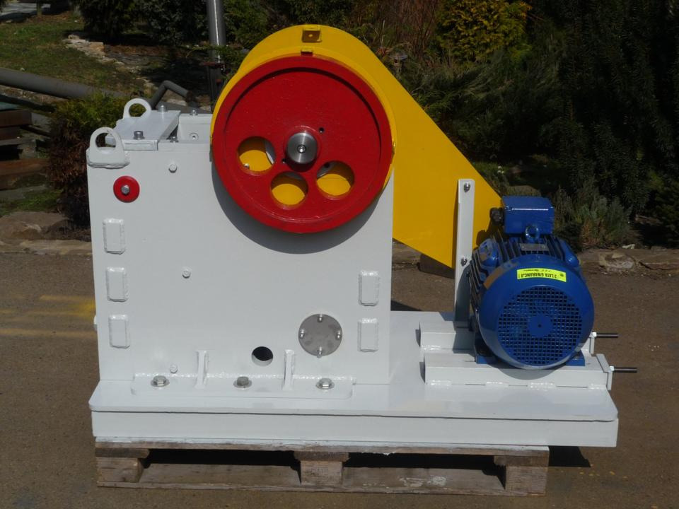 Backenbrecher JC 500 - Britador de mandíbula: foto 3 Backenbrecher JC 500 - Britador de mandíbula: foto 3