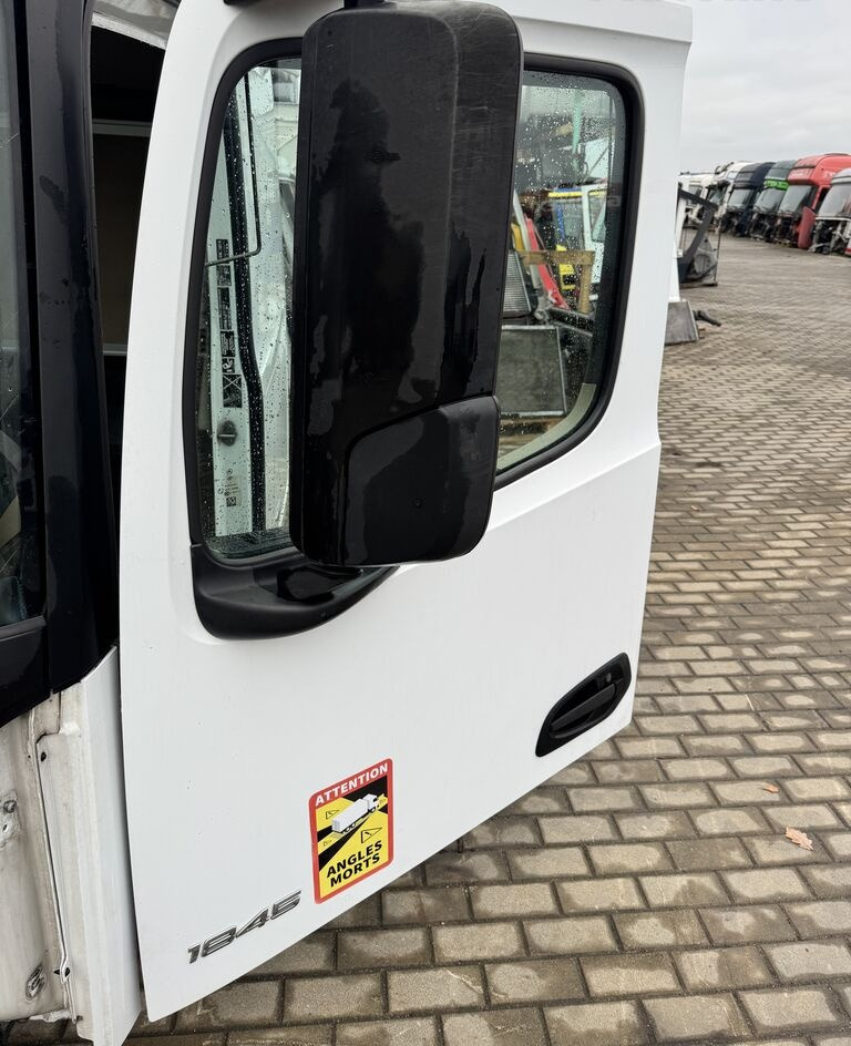 Mercedes-Benz ACTROS MP 4 LEWE truck - Porta e peças por Camião: foto 2 Mercedes-Benz ACTROS MP 4 LEWE truck - Porta e peças por Camião: foto 2