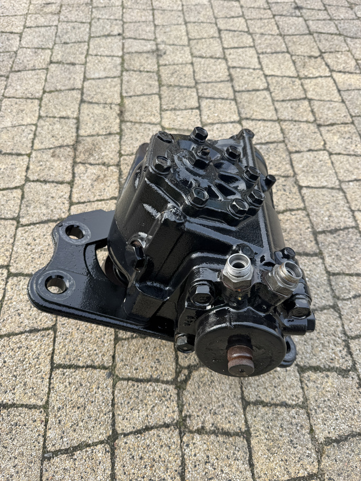 Ford F-Max 500 - Coluna de direcção: foto 2 Ford F-Max 500 - Coluna de direcção: foto 2