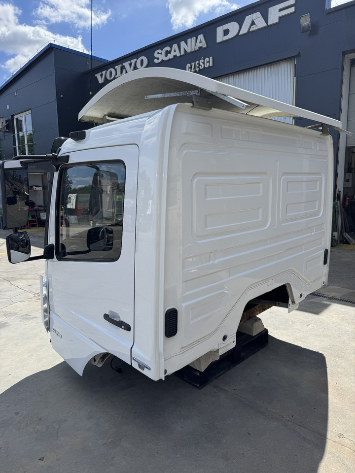 Cabine Mercedes Atego III: foto 6