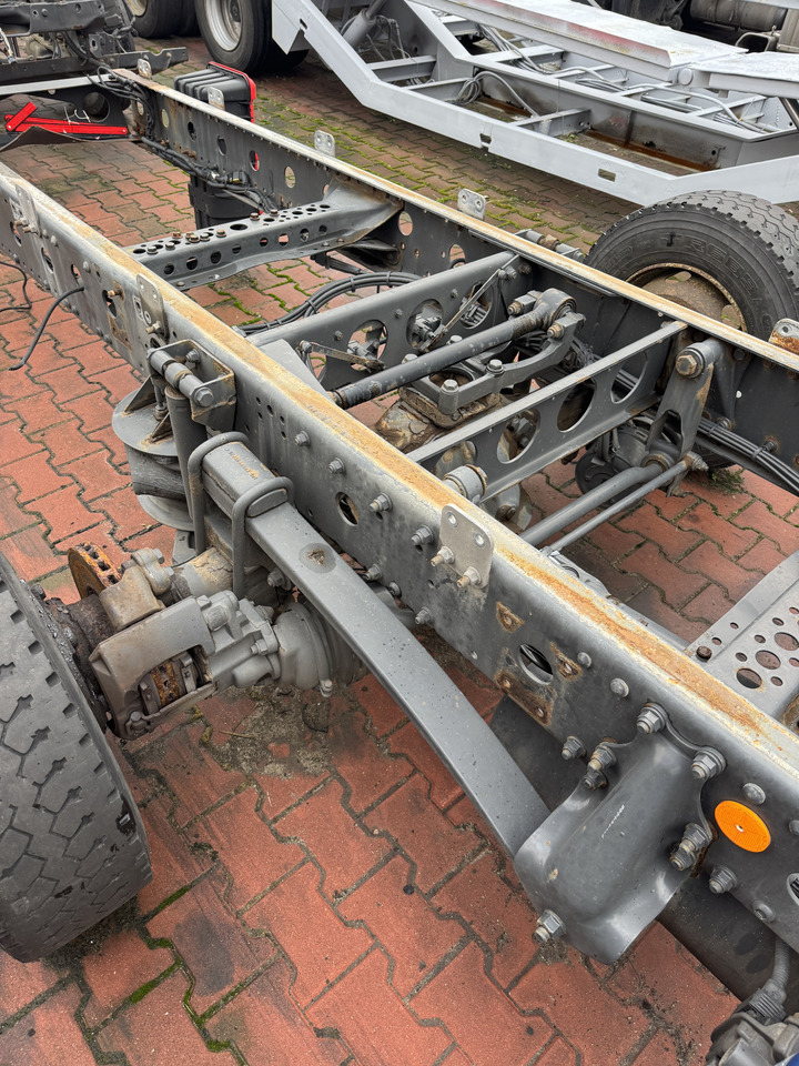 Mercedes Atego - Eixo traseiro: foto 5 Mercedes Atego - Eixo traseiro: foto 5