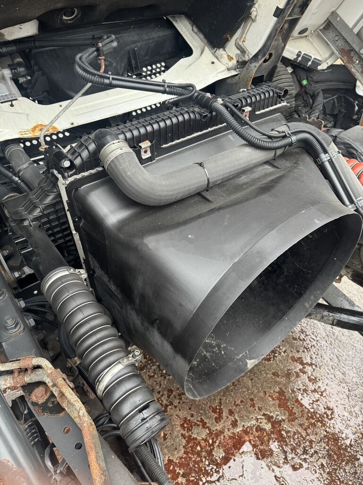 Mercedes-Benz Atego III E6 - Intercooler por Camião: foto 1 Mercedes-Benz Atego III E6 - Intercooler por Camião: foto 1