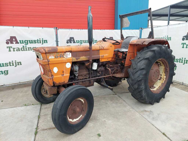 Fiat 640/8 - Trator: foto 1 Fiat 640/8 - Trator: foto 1