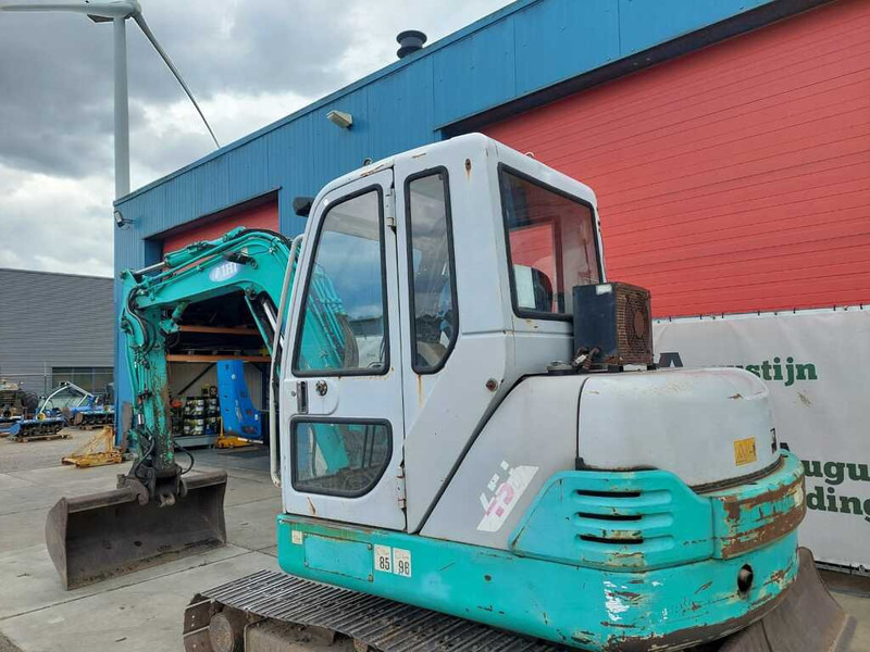 IHI 45J - Mini escavadeira: foto 4 IHI 45J - Mini escavadeira: foto 4