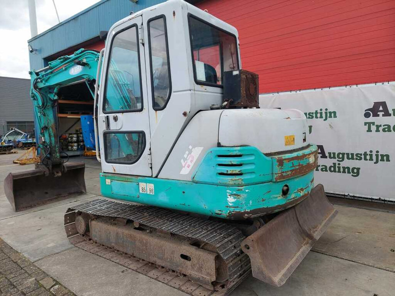 IHI 45J - Mini escavadeira: foto 3 IHI 45J - Mini escavadeira: foto 3