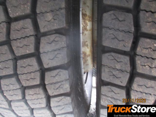 Mercedes-Benz Antos 2540 - Caminhão de lixo: foto 2 Mercedes-Benz Antos 2540 - Caminhão de lixo: foto 2