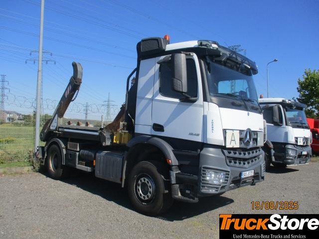 Mercedes-Benz Arocs 1845 LK - Camião multibenne: foto 2 Mercedes-Benz Arocs 1845 LK - Camião multibenne: foto 2