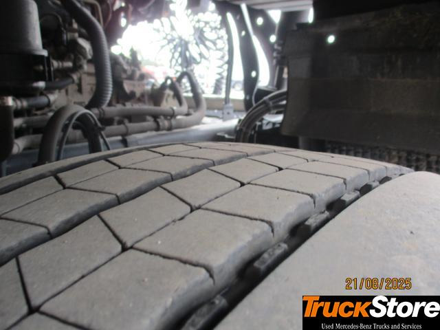 Tractor Mercedes-Benz Actros 1845 LS nRL: foto 7 Tractor Mercedes-Benz Actros 1845 LS nRL: foto 7