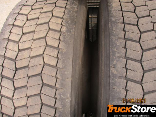 Tractor Mercedes-Benz Actros 1845 LS nRL: foto 8 Tractor Mercedes-Benz Actros 1845 LS nRL: foto 8