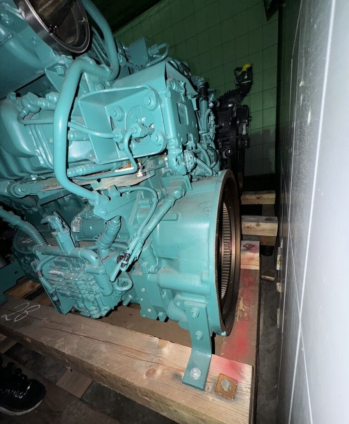 Volvo D6J - Motor por Escavadeira: foto 4 Volvo D6J - Motor por Escavadeira: foto 4