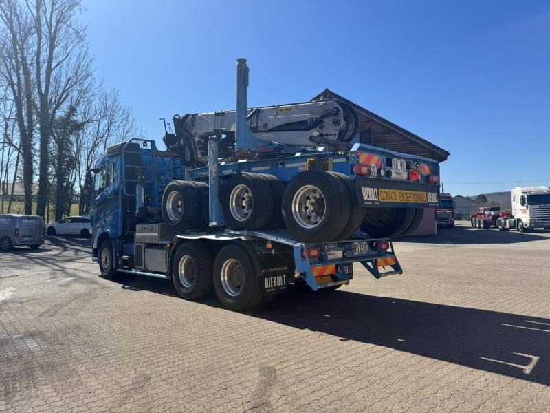 Camião, Camião grua Volvo FH16: foto 10