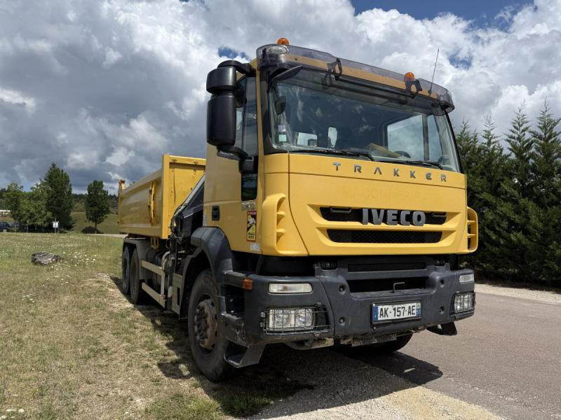 Iveco Trakker - Camião basculante, Camião grua: foto 3 Iveco Trakker - Camião basculante, Camião grua: foto 3