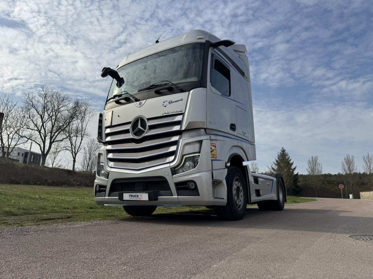 Mercedes Actros 1848 - Tractor: foto 1 Mercedes Actros 1848 - Tractor: foto 1