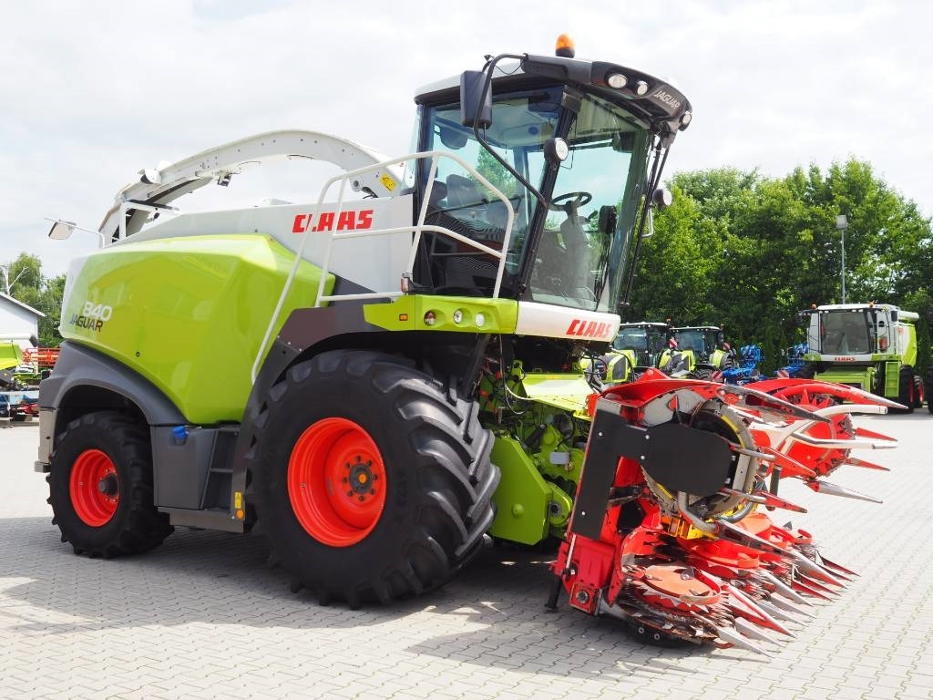 Claas Jaguar 840 + Kemper 345 Plus - Picadora de forragem automotriz: foto 4 Claas Jaguar 840 + Kemper 345 Plus - Picadora de forragem automotriz: foto 4