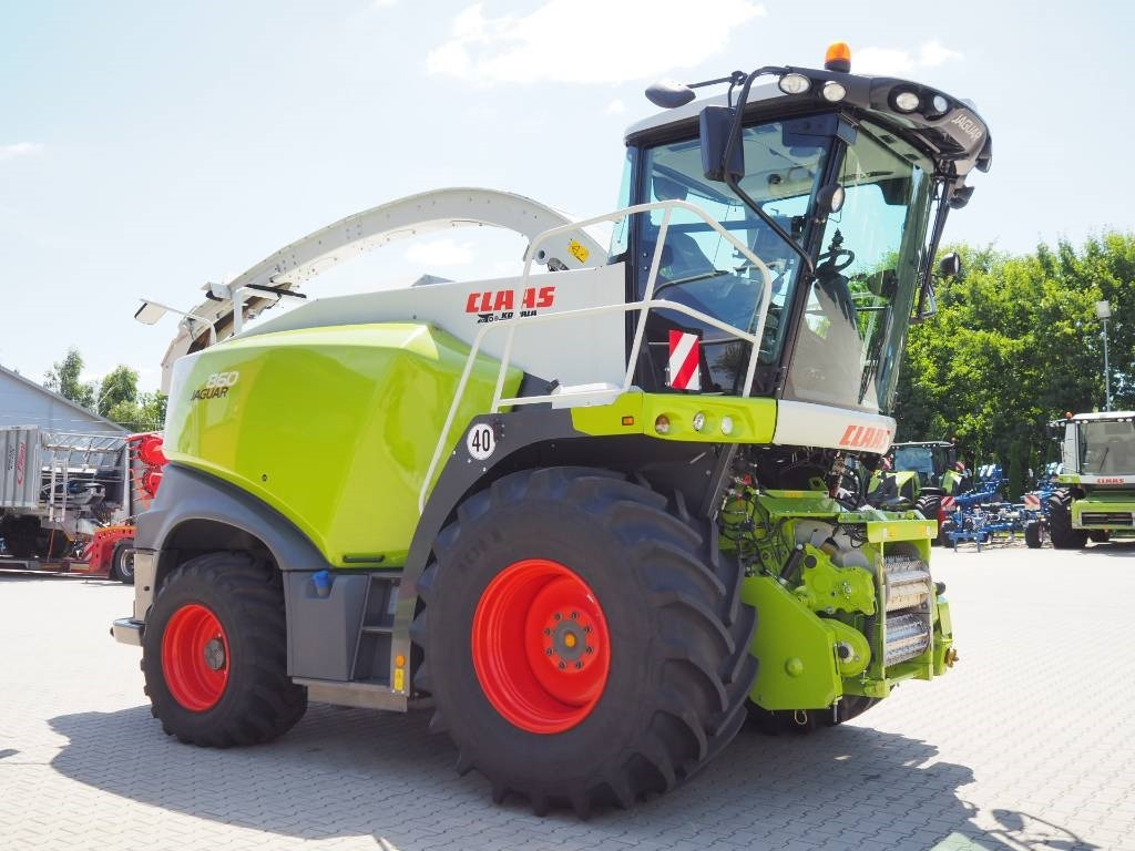 Claas Jaguar 860 4WD - Picadora de forragem automotriz: foto 4 Claas Jaguar 860 4WD - Picadora de forragem automotriz: foto 4