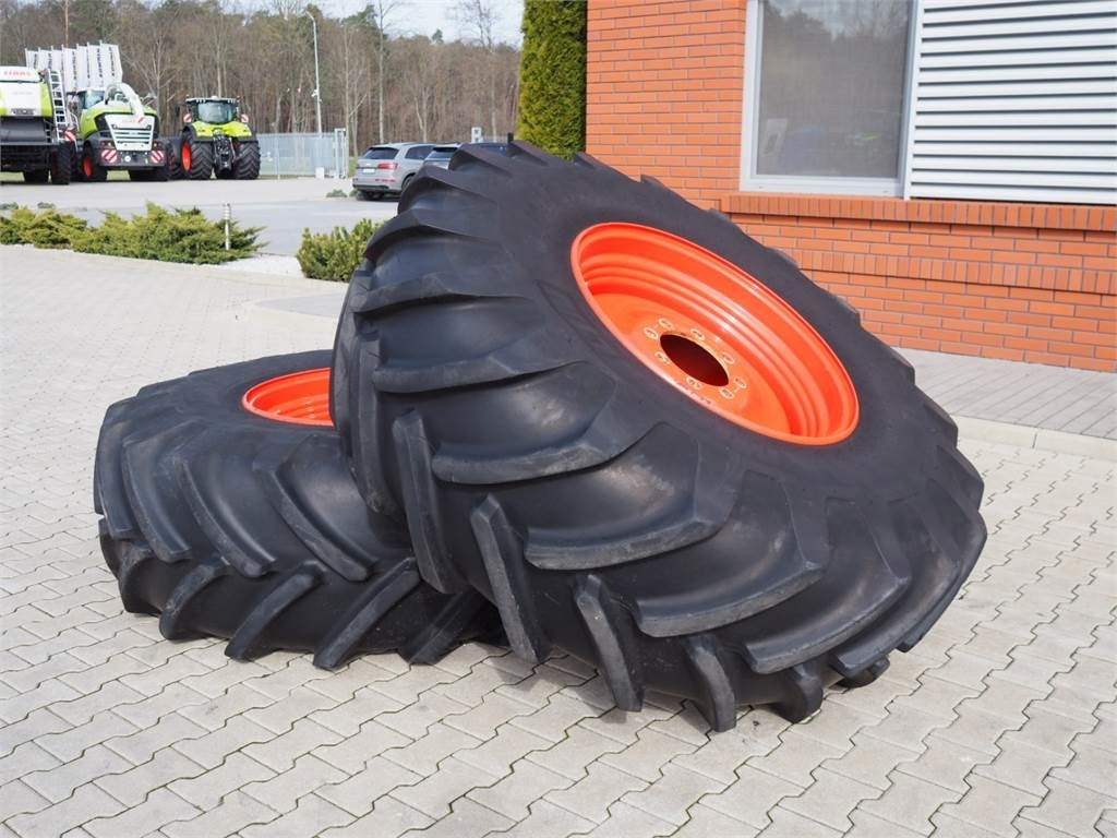 Claas Koła rolnicze 650/75 R32 - Claas - Máquina para produção de feno: foto 3 Claas Koła rolnicze 650/75 R32 - Claas - Máquina para produção de feno: foto 3