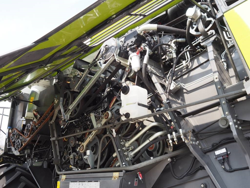 Ceifeira debulhadora Claas Lexion 6600 GPS - without header: foto 10