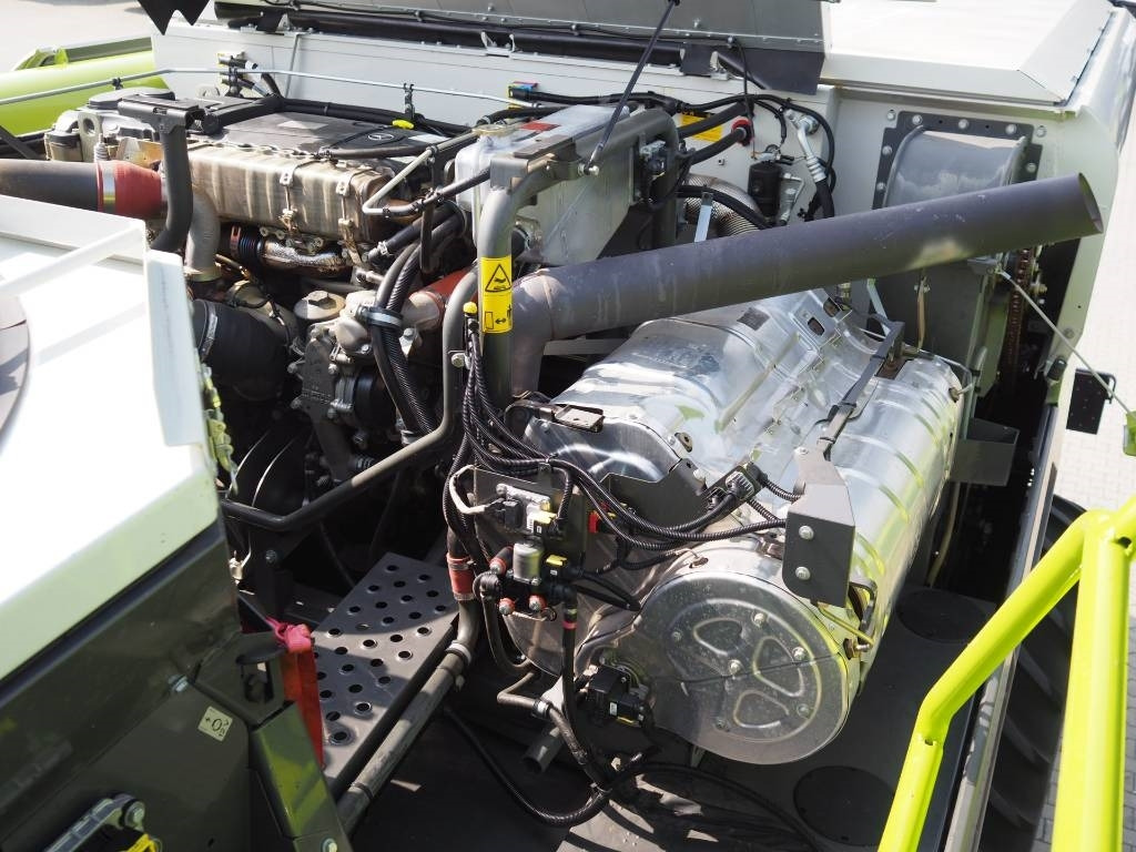 Ceifeira debulhadora Claas Lexion 6600 GPS - without header: foto 11