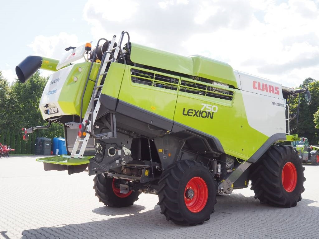 Claas Lexion 750 GPS + V770 - Ceifeira debulhadora: foto 3 Claas Lexion 750 GPS + V770 - Ceifeira debulhadora: foto 3
