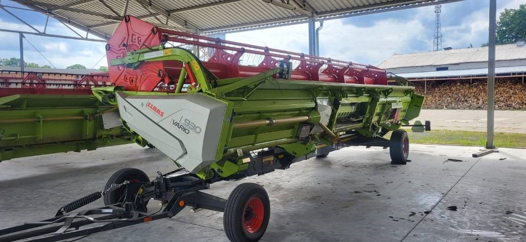 Claas Lexion 7500 + V930 - Ceifeira debulhadora: foto 5 Claas Lexion 7500 + V930 - Ceifeira debulhadora: foto 5