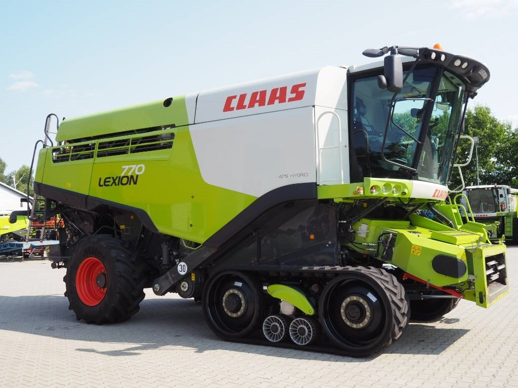 Claas Lexion 770TT + V1050 - Ceifeira debulhadora: foto 4 Claas Lexion 770TT + V1050 - Ceifeira debulhadora: foto 4