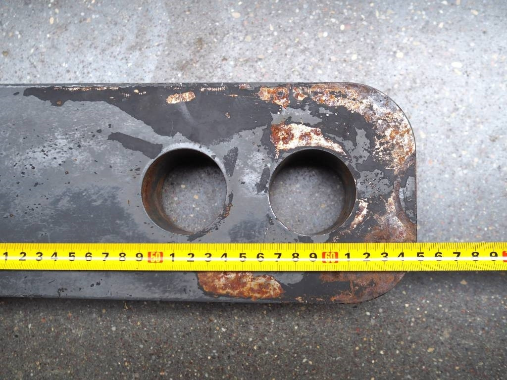 Claas Xerion - bumper hitch K80 - Carroceria e exterior por Máquina agrícola: foto 5 Claas Xerion - bumper hitch K80 - Carroceria e exterior por Máquina agrícola: foto 5