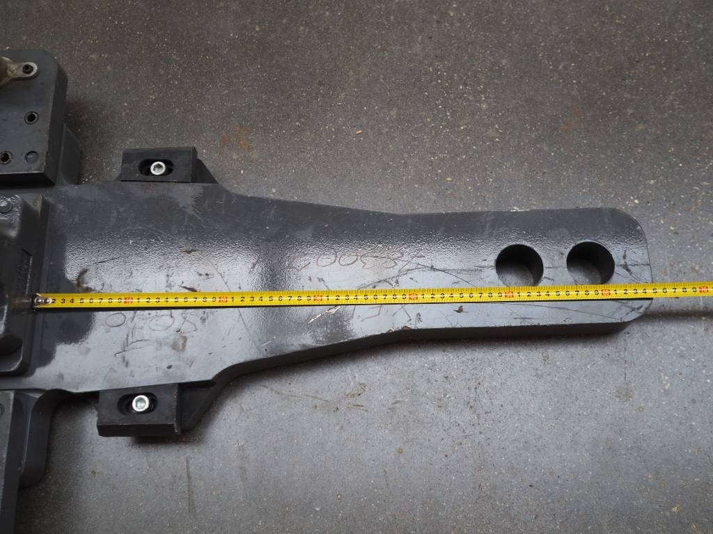 Claas Xerion - bumper hitch K80 - Carroceria e exterior por Máquina agrícola: foto 4 Claas Xerion - bumper hitch K80 - Carroceria e exterior por Máquina agrícola: foto 4