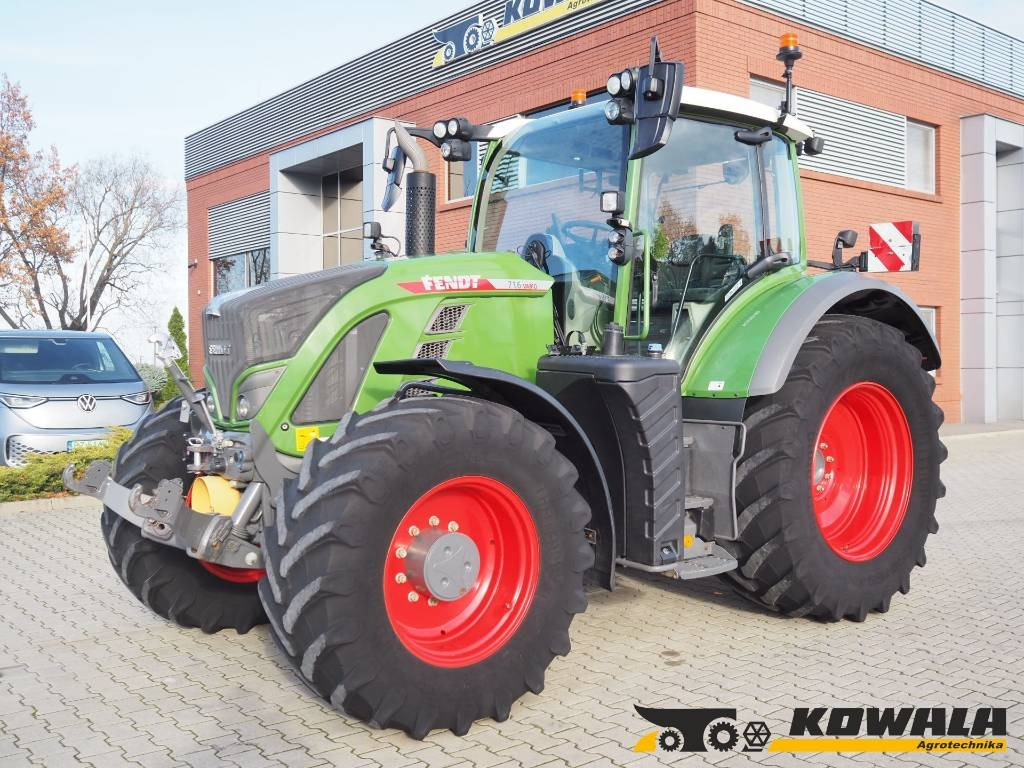 Fendt 716 Vario Gen6 Power+, GPS - Trator: foto 1 Fendt 716 Vario Gen6 Power+, GPS - Trator: foto 1