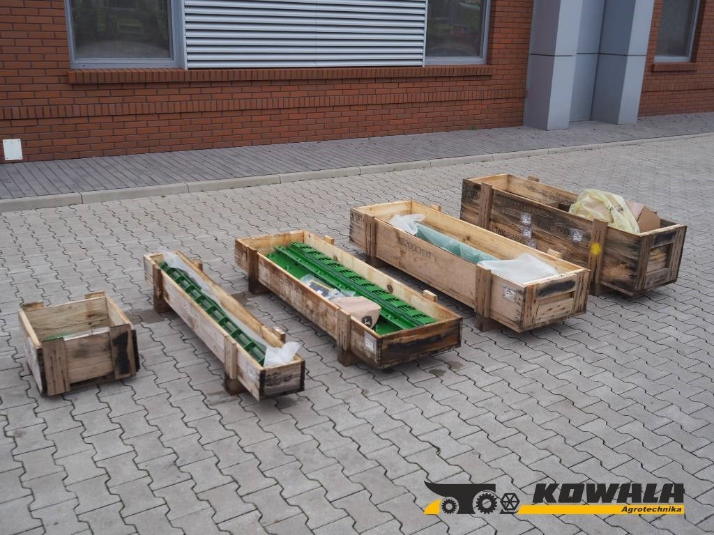 John Deere T660, T670 retrofit kit on corn - Equipamento para colheitadeira: foto 1 John Deere T660, T670 retrofit kit on corn - Equipamento para colheitadeira: foto 1