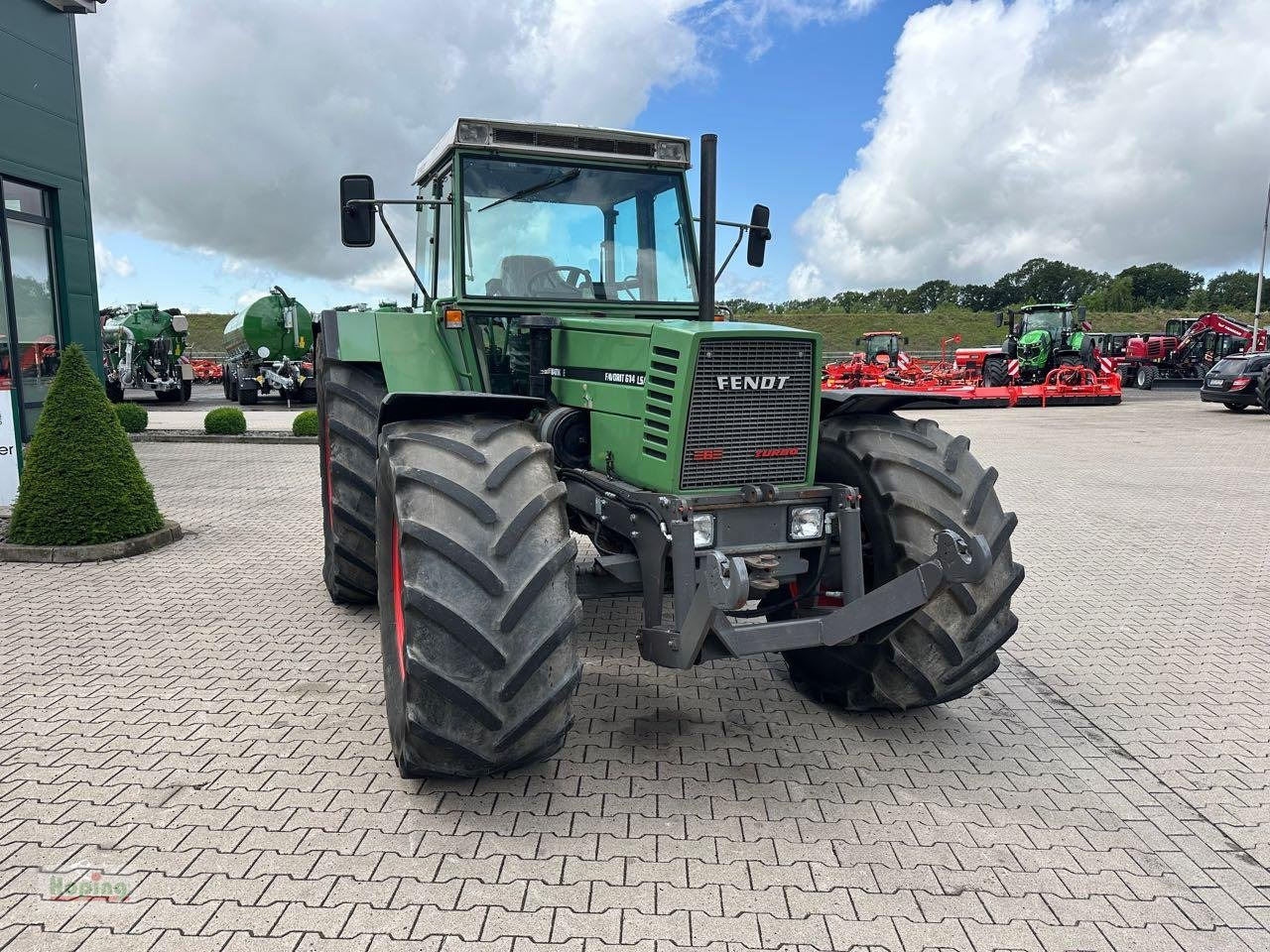 Fendt Favorit 614 LSA Turbomatik - Trator: foto 3 Fendt Favorit 614 LSA Turbomatik - Trator: foto 3