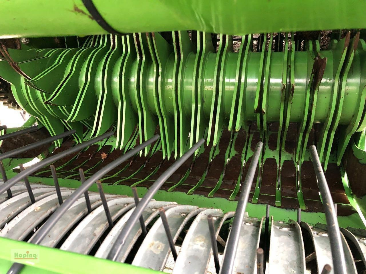 Enfardadeira de fardos redondos Krone Comprima V 150 XC: foto 11