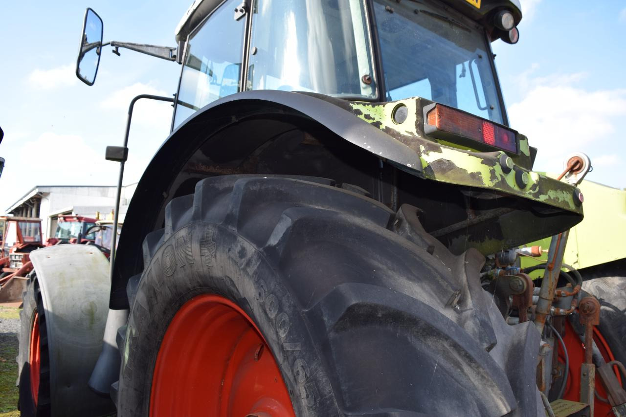 CLAAS Ares 697 ATZ - Trator: foto 4 CLAAS Ares 697 ATZ - Trator: foto 4