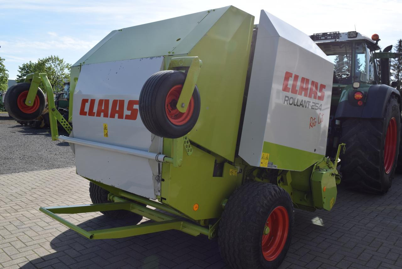 CLAAS Rollant 254 RC - Enfardadeira de fardos redondos: foto 4 CLAAS Rollant 254 RC - Enfardadeira de fardos redondos: foto 4