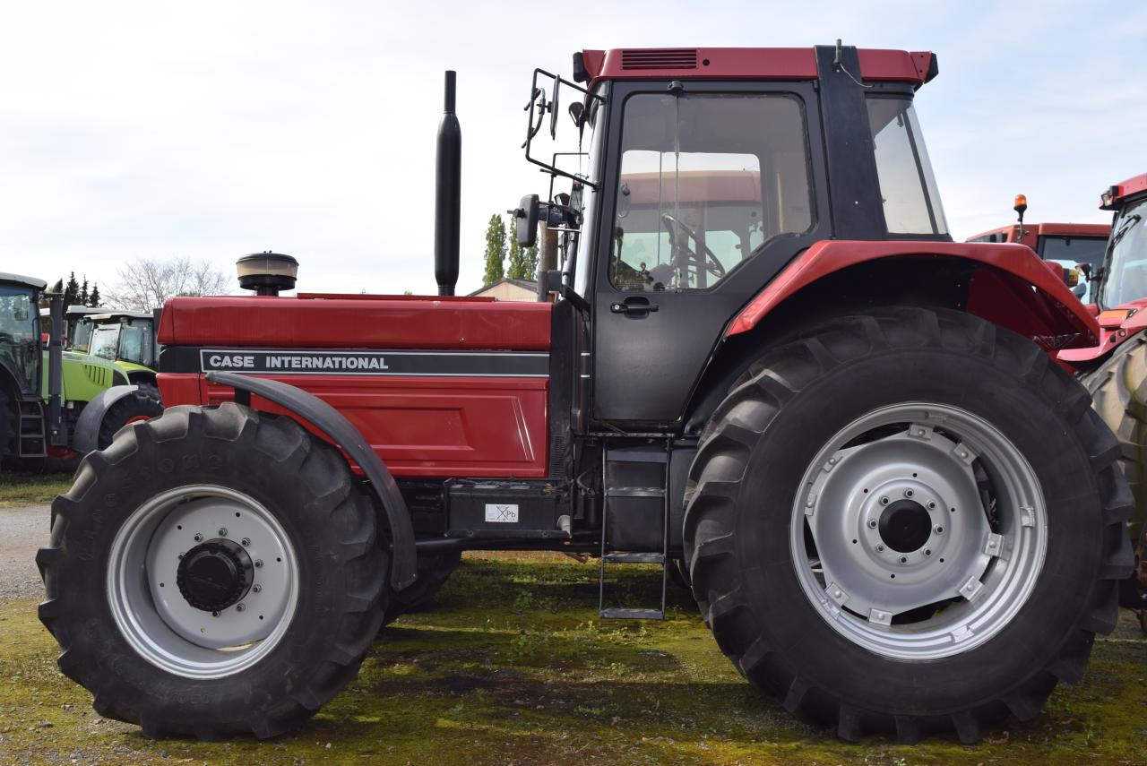 Case-IH 1455 XLA - Trator: foto 1 Case-IH 1455 XLA - Trator: foto 1