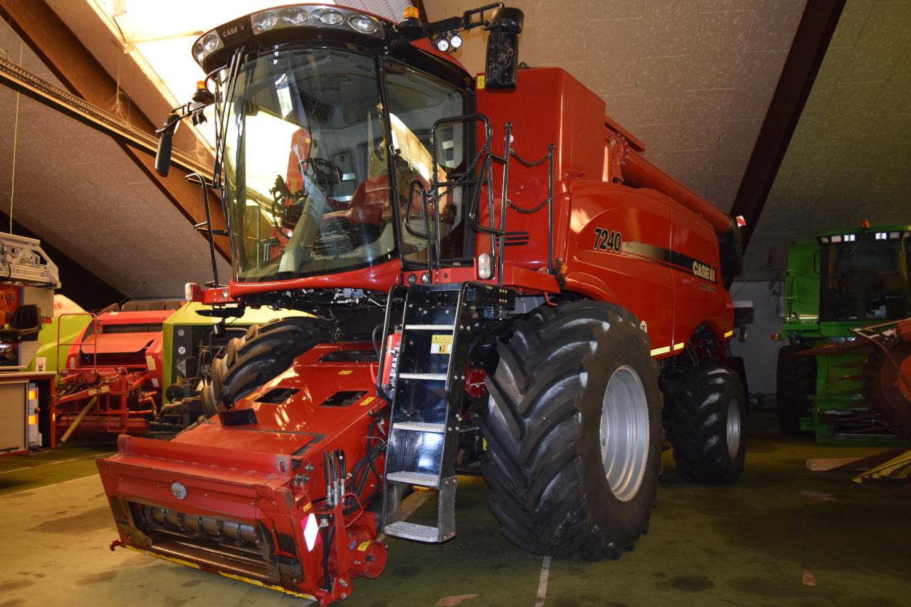 Case-IH 7240 Axial Flow - Ceifeira debulhadora: foto 2 Case-IH 7240 Axial Flow - Ceifeira debulhadora: foto 2