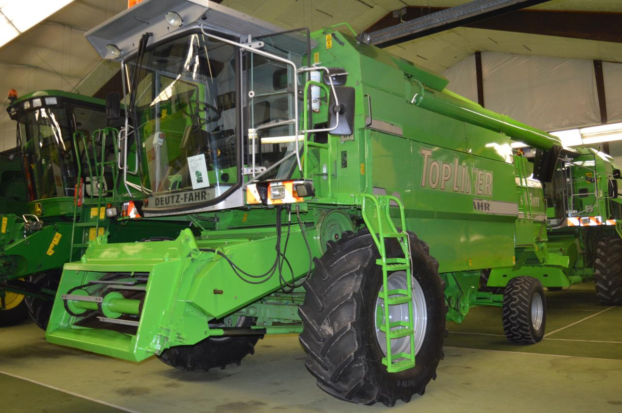 Deutz-Fahr 4075 HTS TopL. - Ceifeira debulhadora: foto 1 Deutz-Fahr 4075 HTS TopL. - Ceifeira debulhadora: foto 1