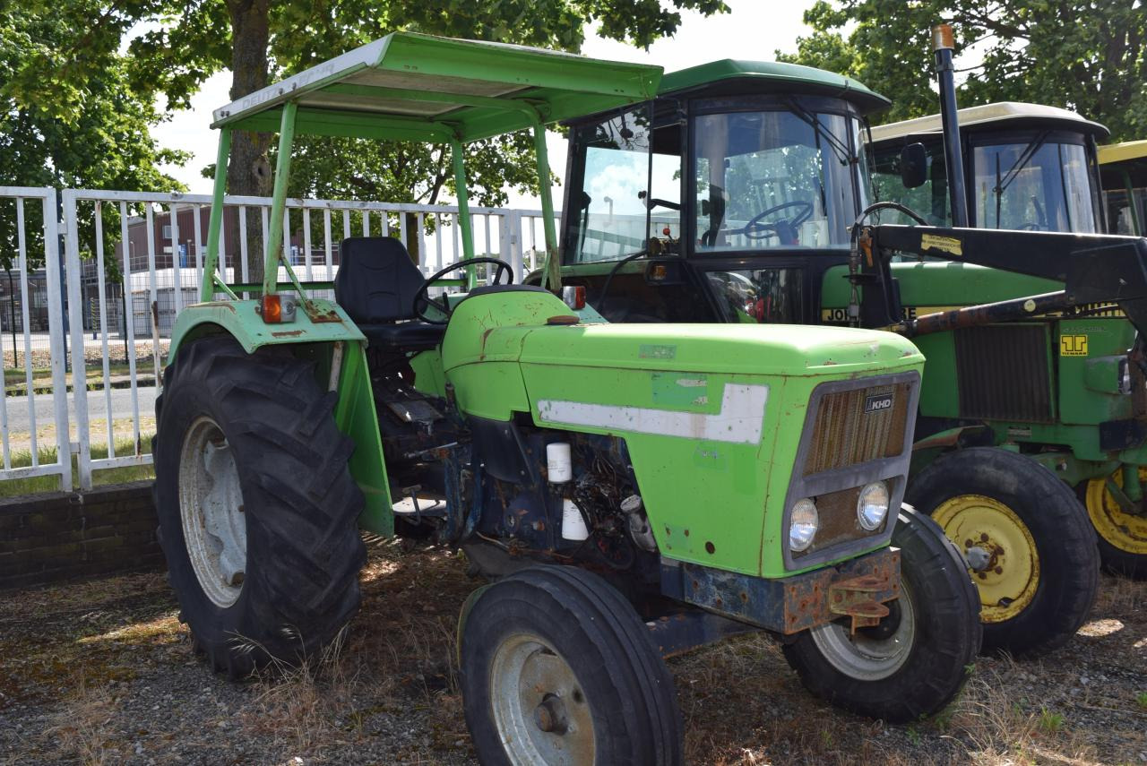 Deutz-Fahr D4507 - Trator: foto 3 Deutz-Fahr D4507 - Trator: foto 3