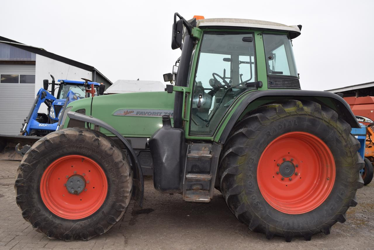 Fendt 716 Vario - Trator: foto 1 Fendt 716 Vario - Trator: foto 1