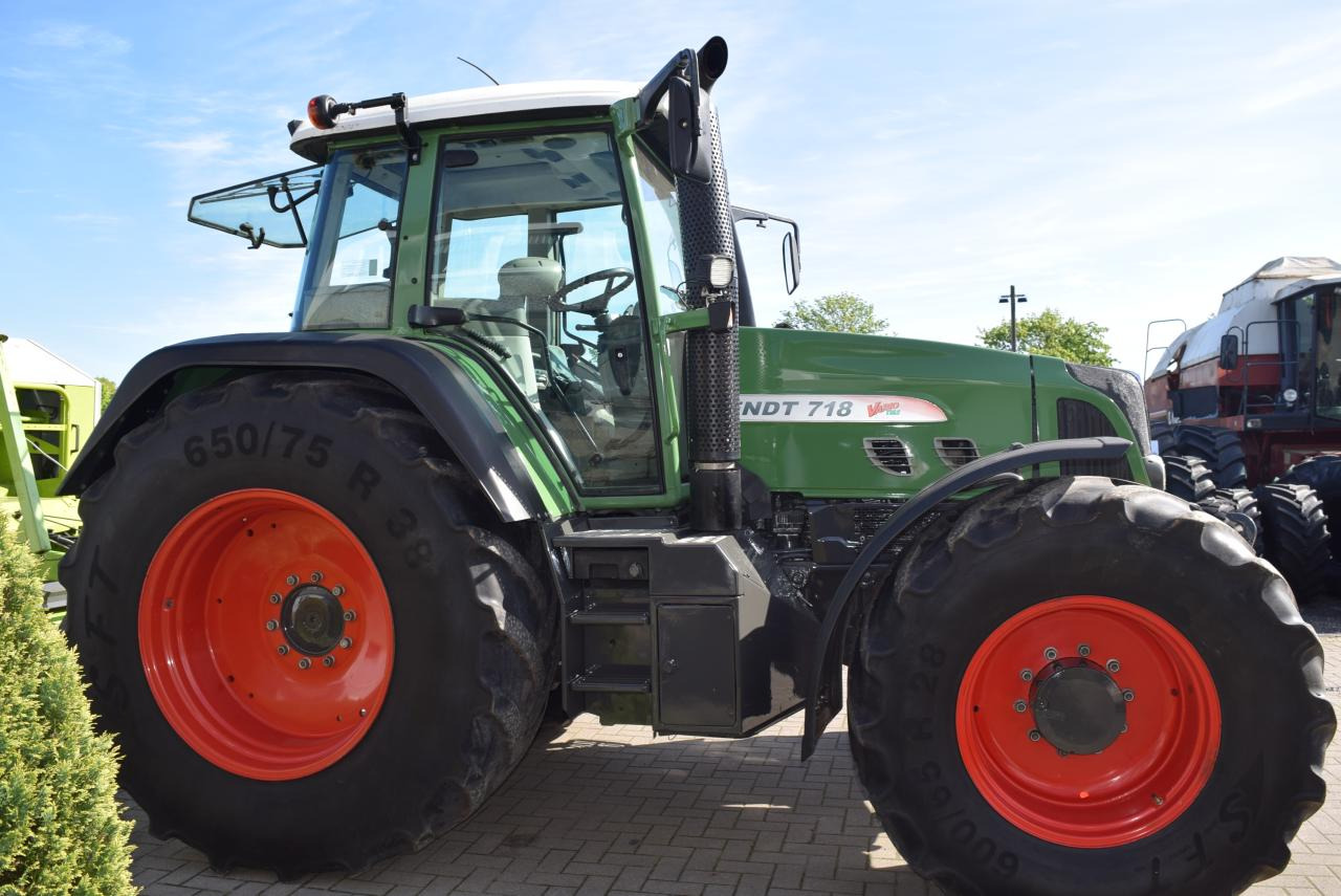 Fendt 718 Vario TMS - Trator: foto 2 Fendt 718 Vario TMS - Trator: foto 2