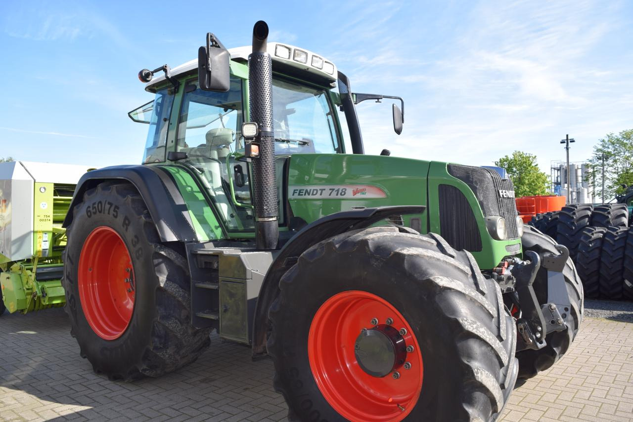 Fendt 718 Vario TMS - Trator: foto 4 Fendt 718 Vario TMS - Trator: foto 4