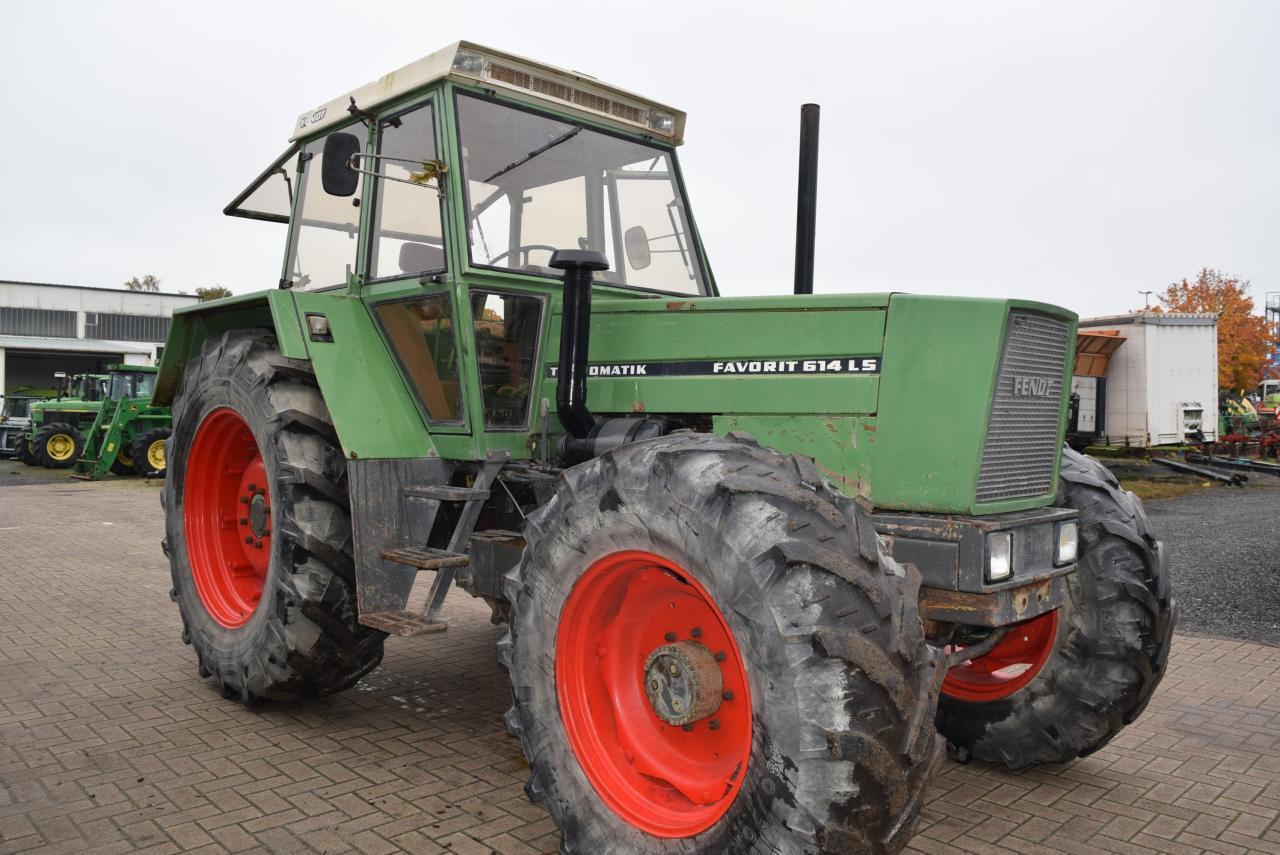 Fendt Favorit 614 LS Turbomatik - Trator: foto 3 Fendt Favorit 614 LS Turbomatik - Trator: foto 3