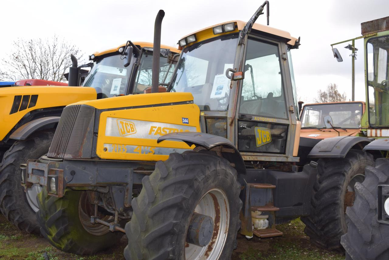 JCB Fastrac 2135 - 4WS - Trator: foto 2 JCB Fastrac 2135 - 4WS - Trator: foto 2