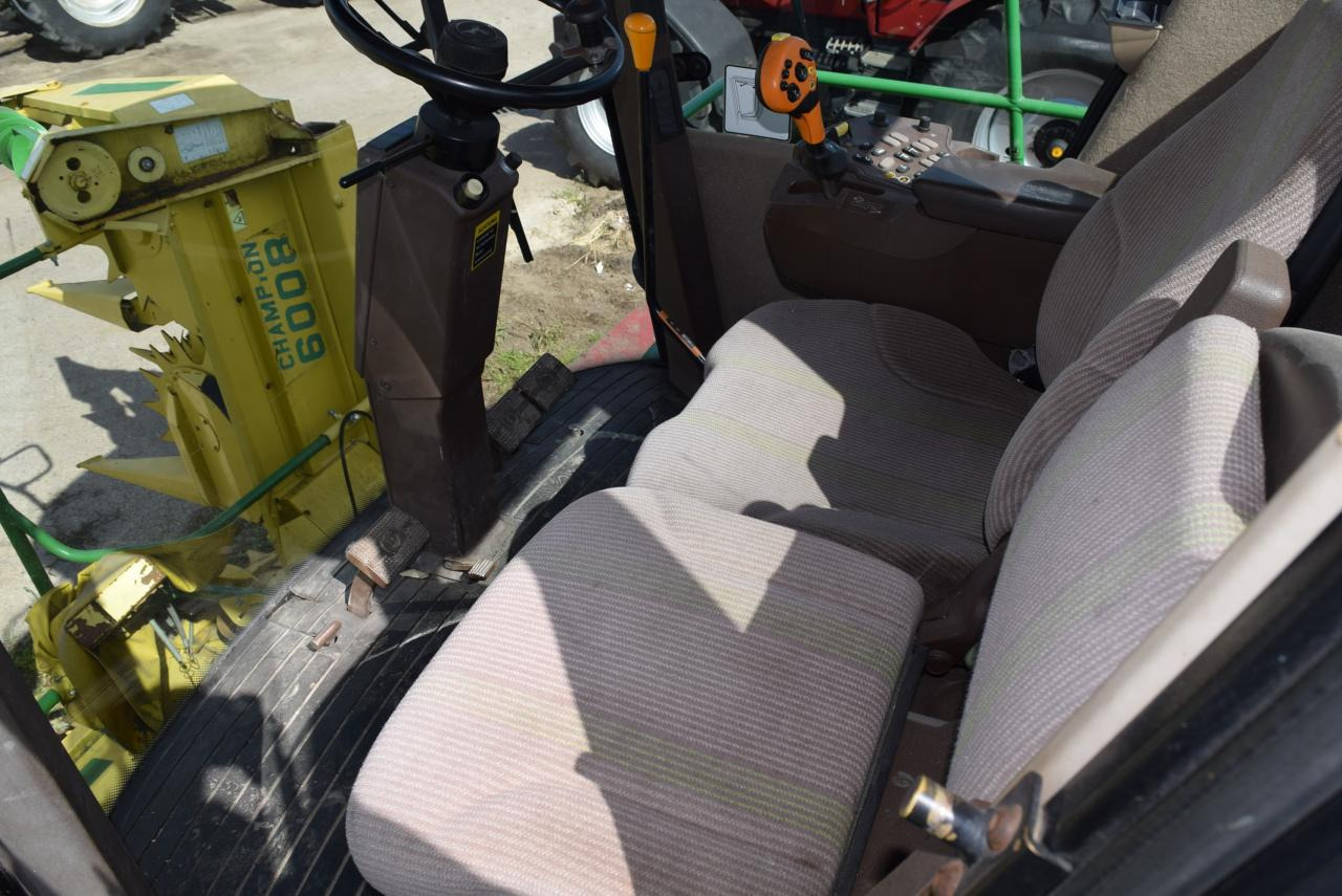 John Deere 7400 - Picadora de forragem automotriz: foto 5 John Deere 7400 - Picadora de forragem automotriz: foto 5