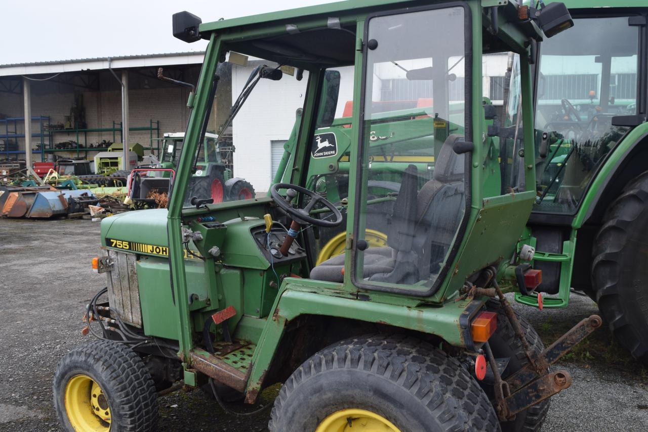 John Deere 755 - Trator: foto 3 John Deere 755 - Trator: foto 3