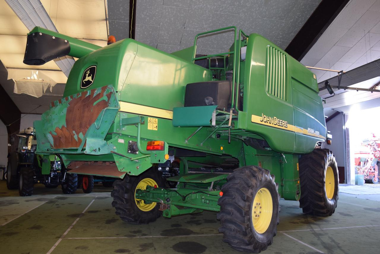 John Deere 9560 i WTS - Ceifeira debulhadora: foto 5 John Deere 9560 i WTS - Ceifeira debulhadora: foto 5